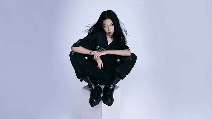 07 歌手郁欣 Ivy出道單曲〈Want Me Back〉創作能量全面啟動!聯手周杰倫御用團隊高規製作 (KTJ Holding 提供)