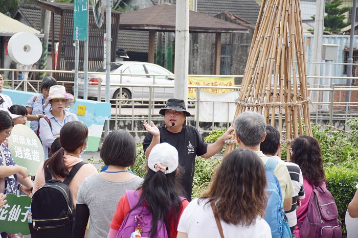 「漫遊半線」以走讀形式結合導覽。(圖/彰化文化局提供)