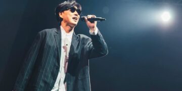 謠言稱「看得到」 蕭煌奇首度摘下墨鏡「公開雙眼照片」