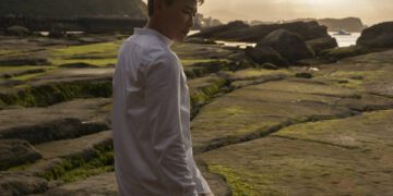 David Tao is back! 華語樂壇 R&B 音樂教父陶喆祭出2023年首發音樂之作 〈流沙〉(Reimagined)