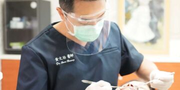 清水在地老口碑牙醫　亞緻牙醫深耕全口重建與長輩缺牙治療