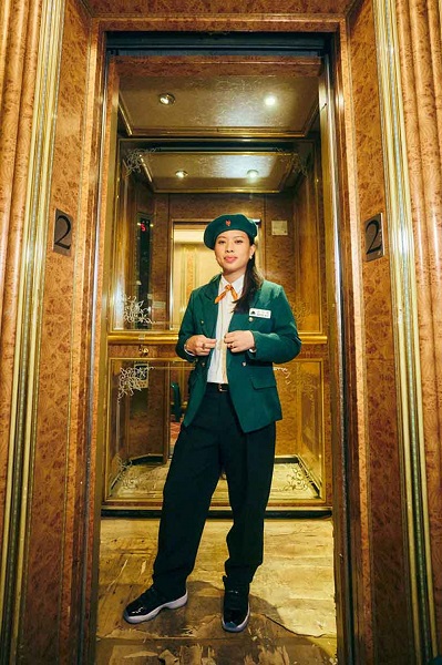 新歌bye-畢業MV-自我對話四個心門對應喜怒哀樂。